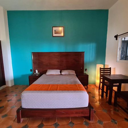 Hotel Alondra Los Laureles Exterior photo
